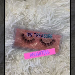 25mm Mink Lashes (Delightful)